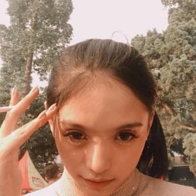巴厘岛伴游Aulia Iskandar